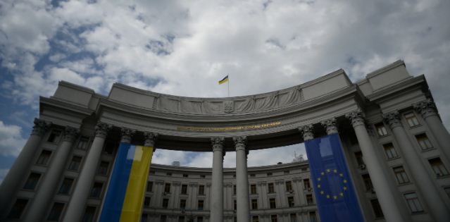 МИД Украины выразил протест в связи с расширением российских санкций против украинских физлиц